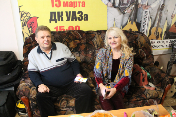 &Vcy; &gcy;&ocy;&scy;&tcy;&yacy;&khcy; &ucy; &Mcy;&icy;&tcy;&rcy;&ocy;&fcy;&acy;&ncy;&ocy;&vcy;&ncy;&ycy; &laquo;&Pcy;&ocy;&yucy;&shchcy;&icy;&iecy; &scy;&iecy;&rcy;&dcy;&tscy;&acy;&raquo;