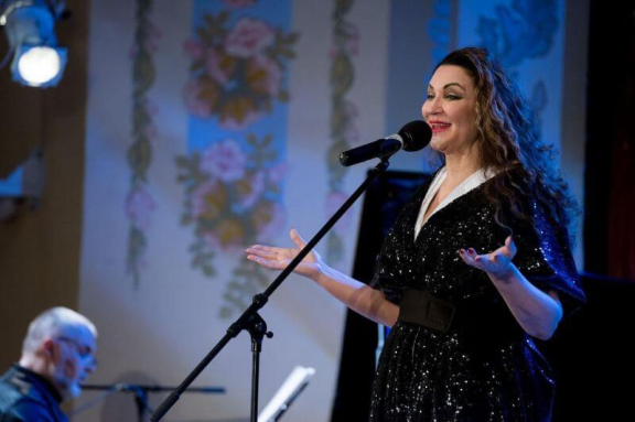 &IEcy;&shchcy;&iecy; &ncy;&iecy; &vcy;&iecy;&chcy;&iecy;&rcy;