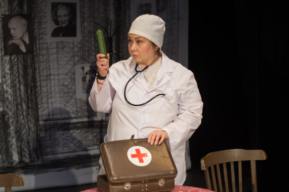 Раневская "Сквозь смех и слёзы"