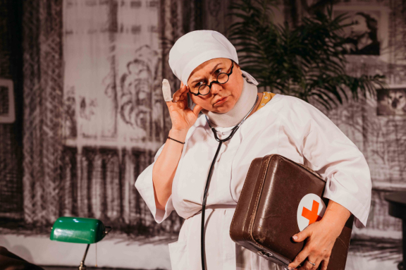 Раневская "Сквозь смех и слёзы"